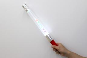 科学工作教室「LEDソードを作ろう」