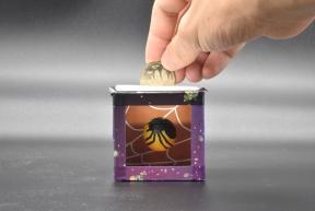 科学工作教室「コインが消える貯金箱」